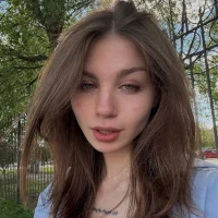 VeloraFox's Profile Pic