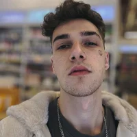 davesinner Adlı Modelin Avatarı