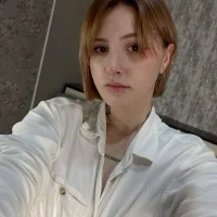 รูปโปรไฟล์ของ SilviaAston