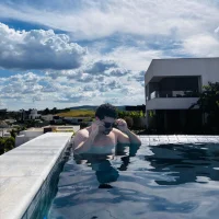 iskvini's Profile Pic