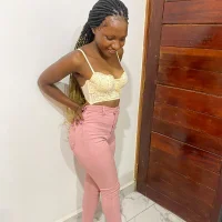 tyla_cerry Adlı Modelin Avatarı