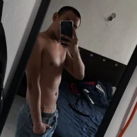 Robert-stan25's Profile Pic