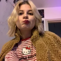 PinkVampire 的個人資料圖片