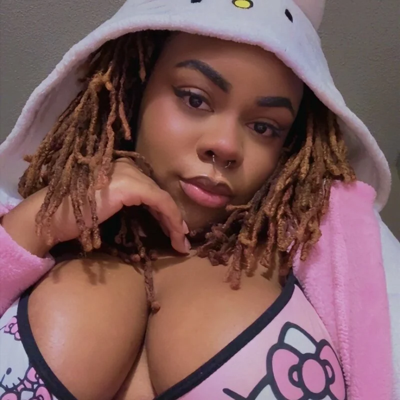 PosieBloom profile photo