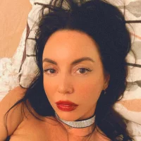 KateDaniels69's Profile Pic