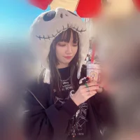 Moe_v_v 아바타 사진