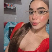 daphneandsofia's Profile Pic