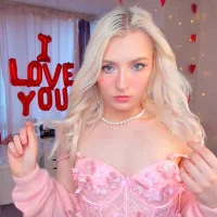 MonaCusson's Profile Pic