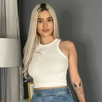 EmmaTraviz's Profile Pic