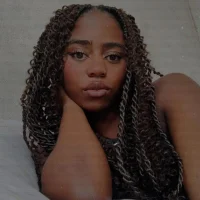 Nahomi_Campbell__