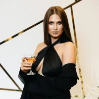 Dorienne's Profile Pic