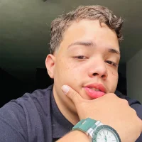 IPhots's Profile Pic