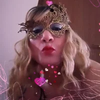 LadyMask1's Profile Pic