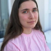 WeiReece's Avatar Photo