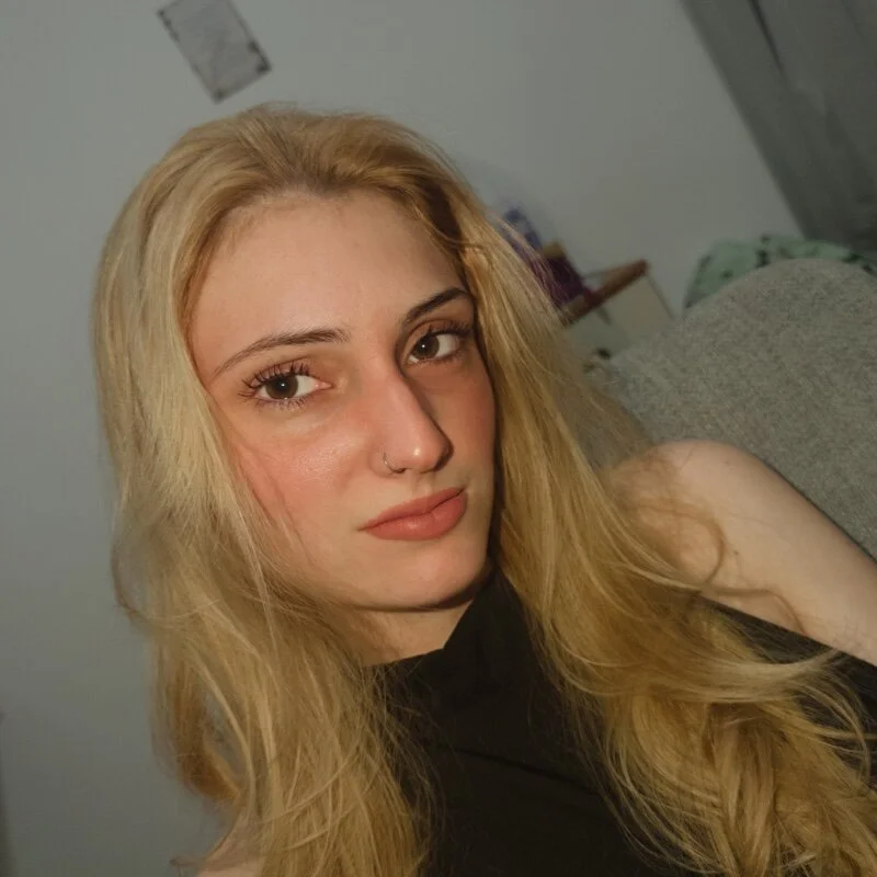 Larissa516