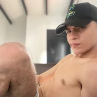 Reeselee's Profile Pic