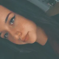 Emma_Rose77