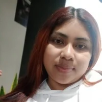 marta303av's Profile Pic