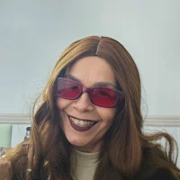Профилна снимка на vikifreya