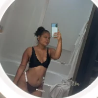 _charlottea's Profile Pic