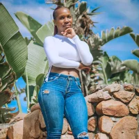 Ebonybounceboobs profiképe