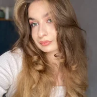 NinaBlond1's Avatar Pic