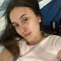 תמונת פרופיל של Luna_Hayes