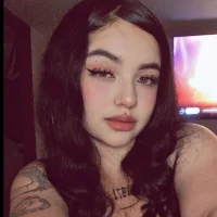 Ảnh Đại Diện Abby_56