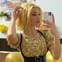 DollyMartin's Profile Pic