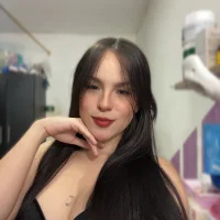 moon_00's Profile Pic