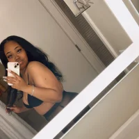 Foto desnuda XXX de thiccdiamond