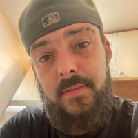 KingDingaLing34's Avatar Pic