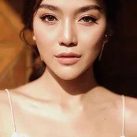 lilly_fox011's Profile Pic