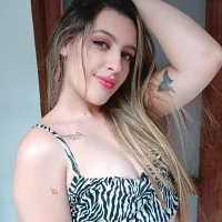 Slika avatara modela Dionekiss