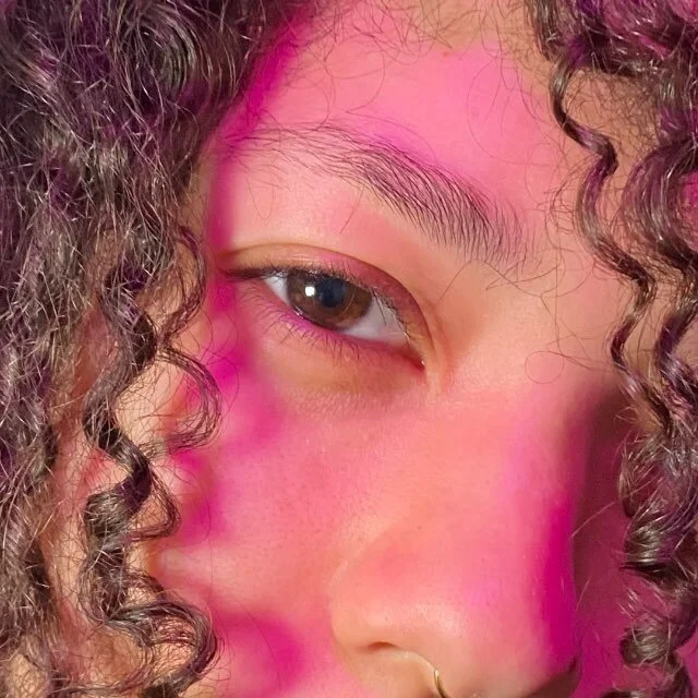 petitecurlybrunette