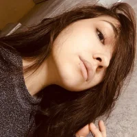 CharmingSelena's Profile Pic