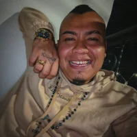 Stick_hott's Profile Pic