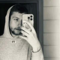 yang4k's Profile Pic