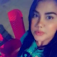 velezcris's Profile Pic