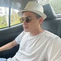 bl6868's Avatar Pic