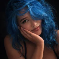 Chloee_breasts' Avatar Photo