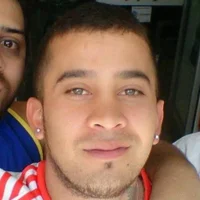 EstebanAkyLu Φωτ, Προφίλ