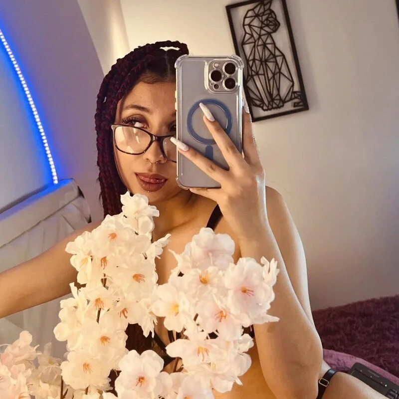 isabela_croftt profile photo