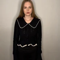 CharisBartko's Avatar Pic