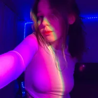 eva_farvix's Profile Pic