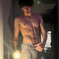 Фото профіля Alezzandro_