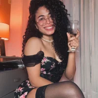 GabriSaenz's Avatar Pic