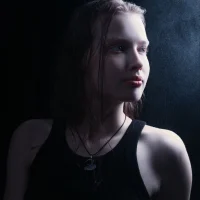 LoisHellums's Profile Pic