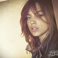 LauretteWade's Profile Pic