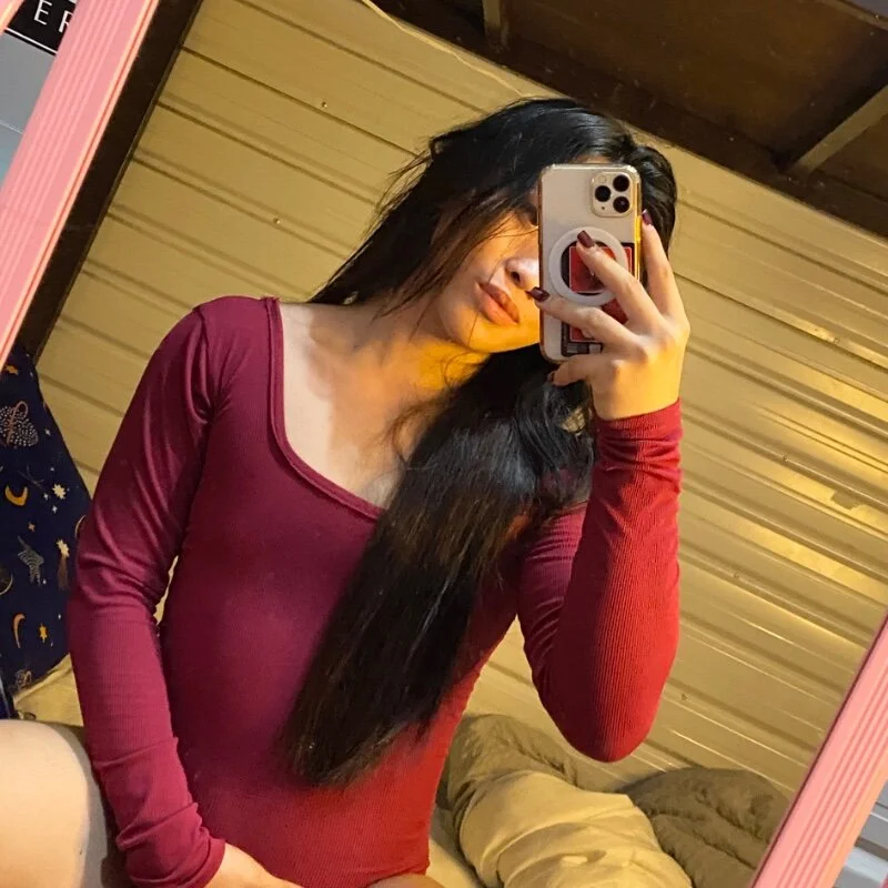 Hotcumbb28 profile photo